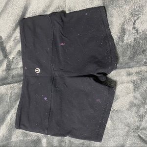 Lululemon booty shorts 4